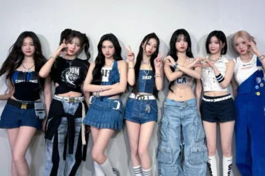 Grupo de k-op feminino Babymonster com 7 integrantes no estilo punk e hip hop.